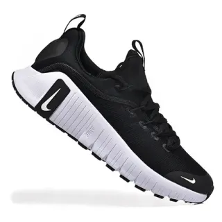 Nike أحذية رياضية سوداء وبيضاء مع upper من شبكة مصممة وسولة وسطية مقسمة للأسلوب الحياتي