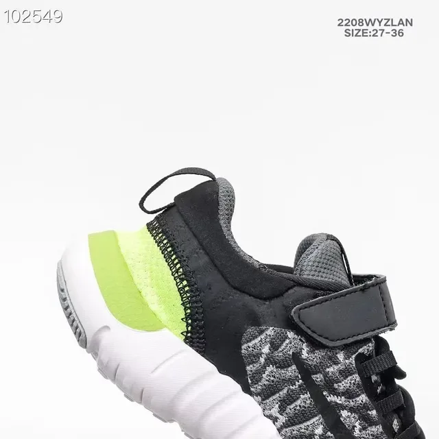 Nike Black White Knit Upper Velcro Strap Closure Lifestyle Sneakers 21