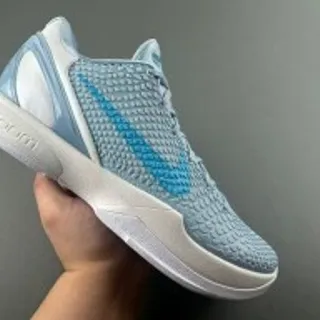 耐克 蓝色 白色 工程针织鞋面 青色 Swoosh 点缀 篮球鞋