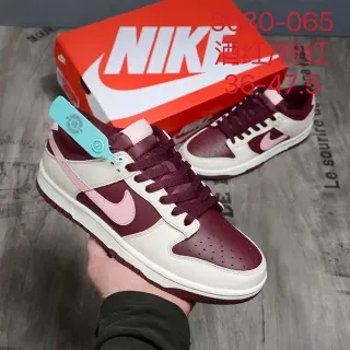 Nike Dunk Low Burgundy Pink حذاء أسلوب حياة