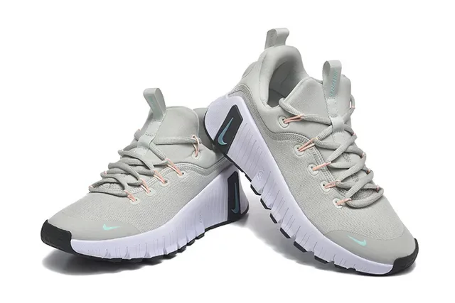 Nike Gray Blue Knit Upper Sculpted White Midsole Lifestyle Sneakers 3
