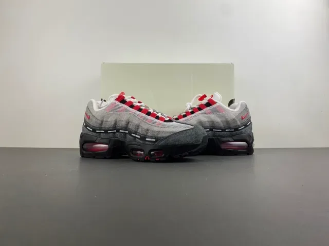 Nike رمادي أحمر مقسم مرئي Air Cushioning طبقي سويد و شبكة علوية نمط حياة أحذية رياضية 13