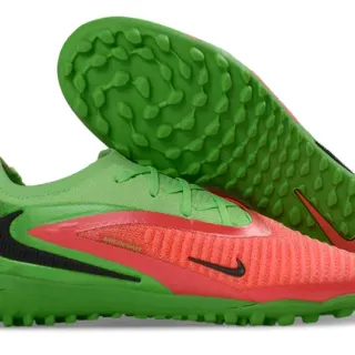 Nike Vert Rouge chaussures de football sur gazon à coupe basse avec upper tricoté texturisé et cage du milieu du pied