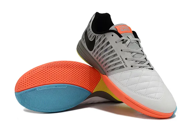 Nike Hyperfuse White Gray Cage-Overlay Construction Quilted Leather Toe Indoor Soccer Shoes 4