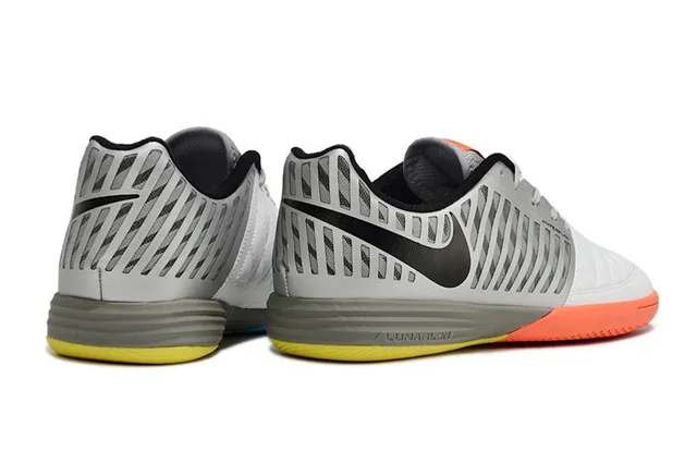 Nike Hyperfuse White Gray Cage-Overlay Construction Quilted Leather Toe Indoor Soccer Shoes 5