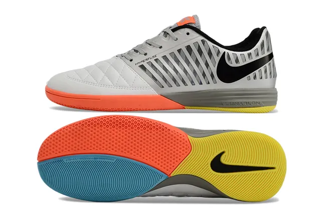Nike Hyperfuse White Gray Cage-Overlay Construction Quilted Leather Toe Indoor Soccer Shoes 6