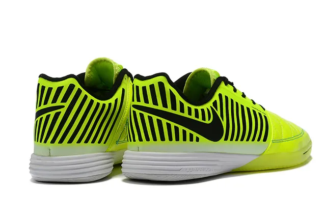 Nike Hypervenom Phantom Indoor Amarelo Preto acolchoado sintético upper sobreposição lateral listrada interior tênis de futebol 2