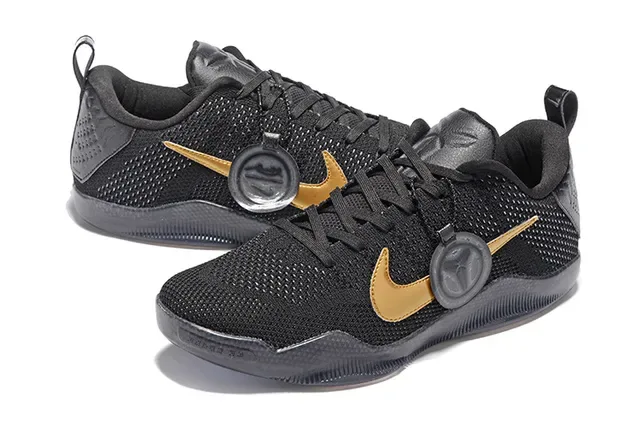 Nike Kobe Preto Dourado Knit Upper Swoosh Acento Tênis de Basquete 5