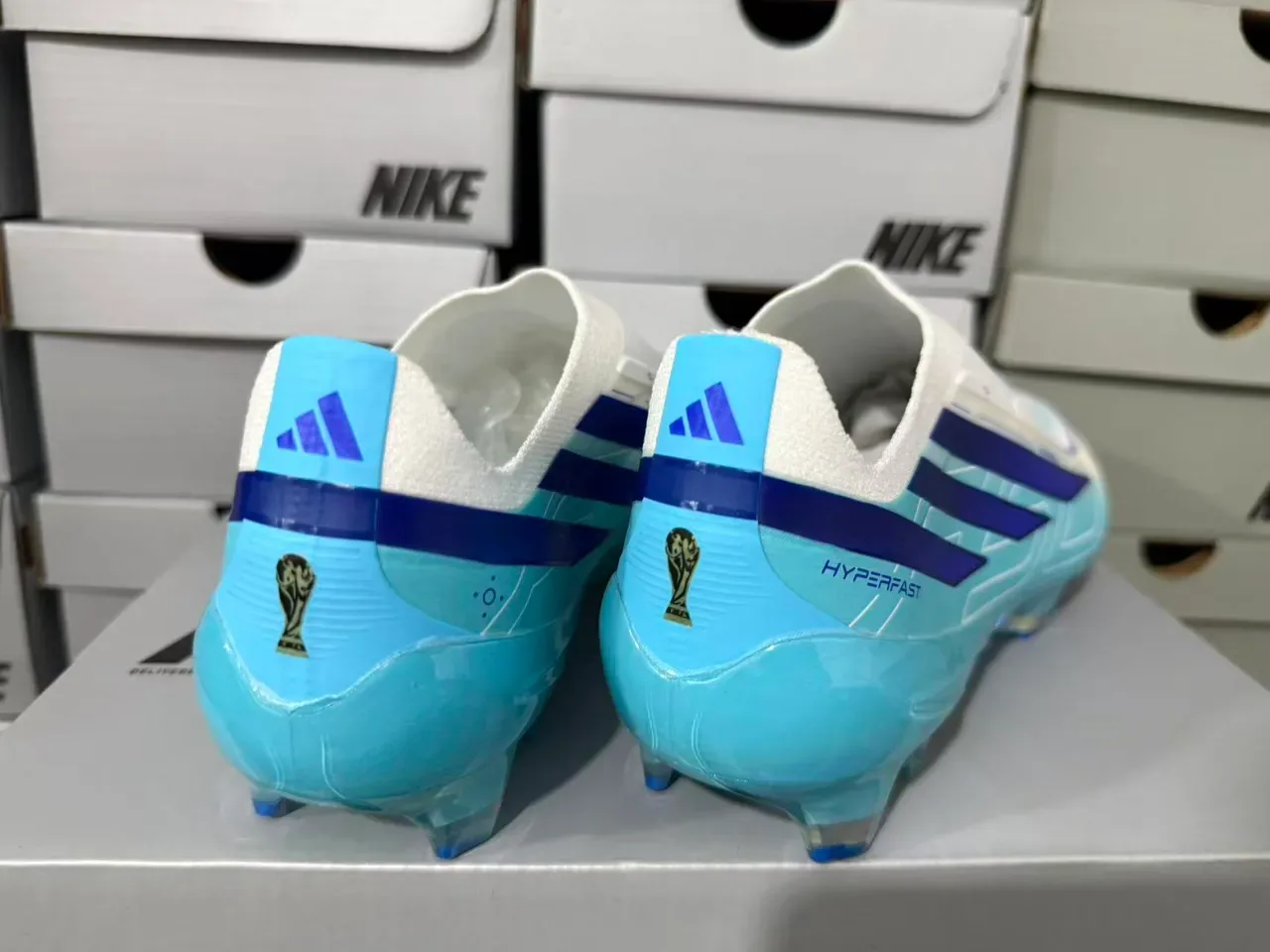 Nike Mercurial F50 Hyperfast Branco Azul Iridescent Sapatos de futebol FG 2