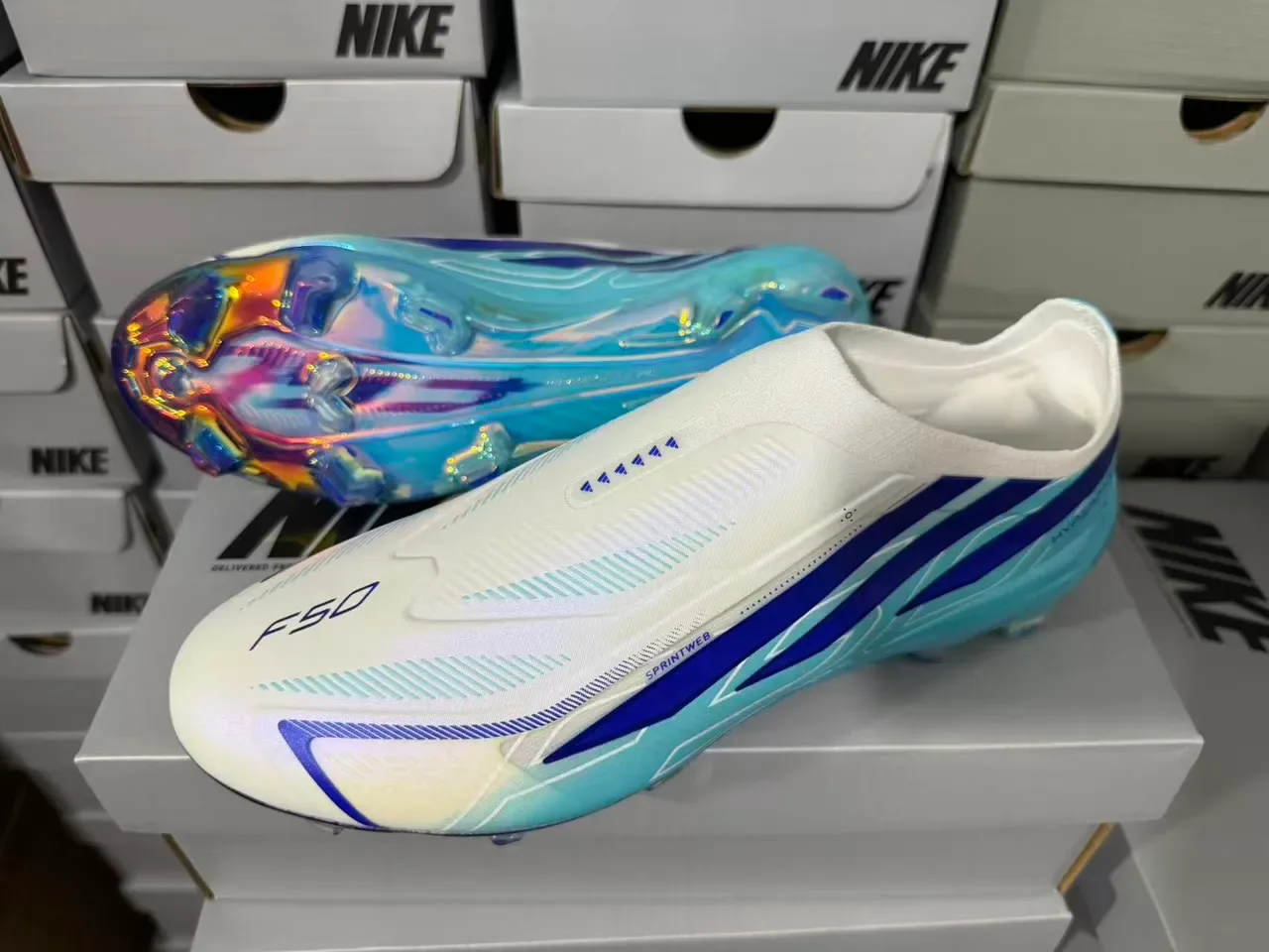 Nike Mercurial F50 Hyperfast Branco Azul Iridescent Sapatos de futebol FG 3
