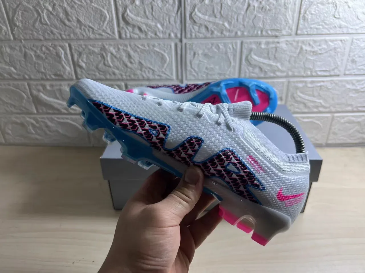 Nike Mercurial Vapor Air Zoom Blanco Azul Rosa Zapatillas de fútbol para terreno firme 5