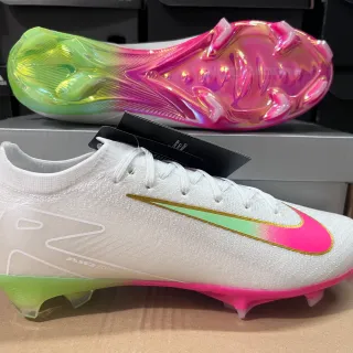 Nike Mercurial Vapor Chaussures de football à crampons blanc rose tige en maille sock-fit dégradé iridescent Swoosh