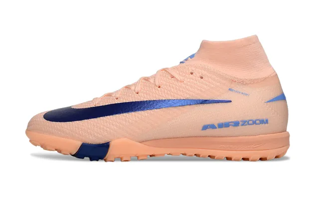 Nike Sapatos de futebol Turf com upper Flyknit laranja e azul, gola sock-fit 8