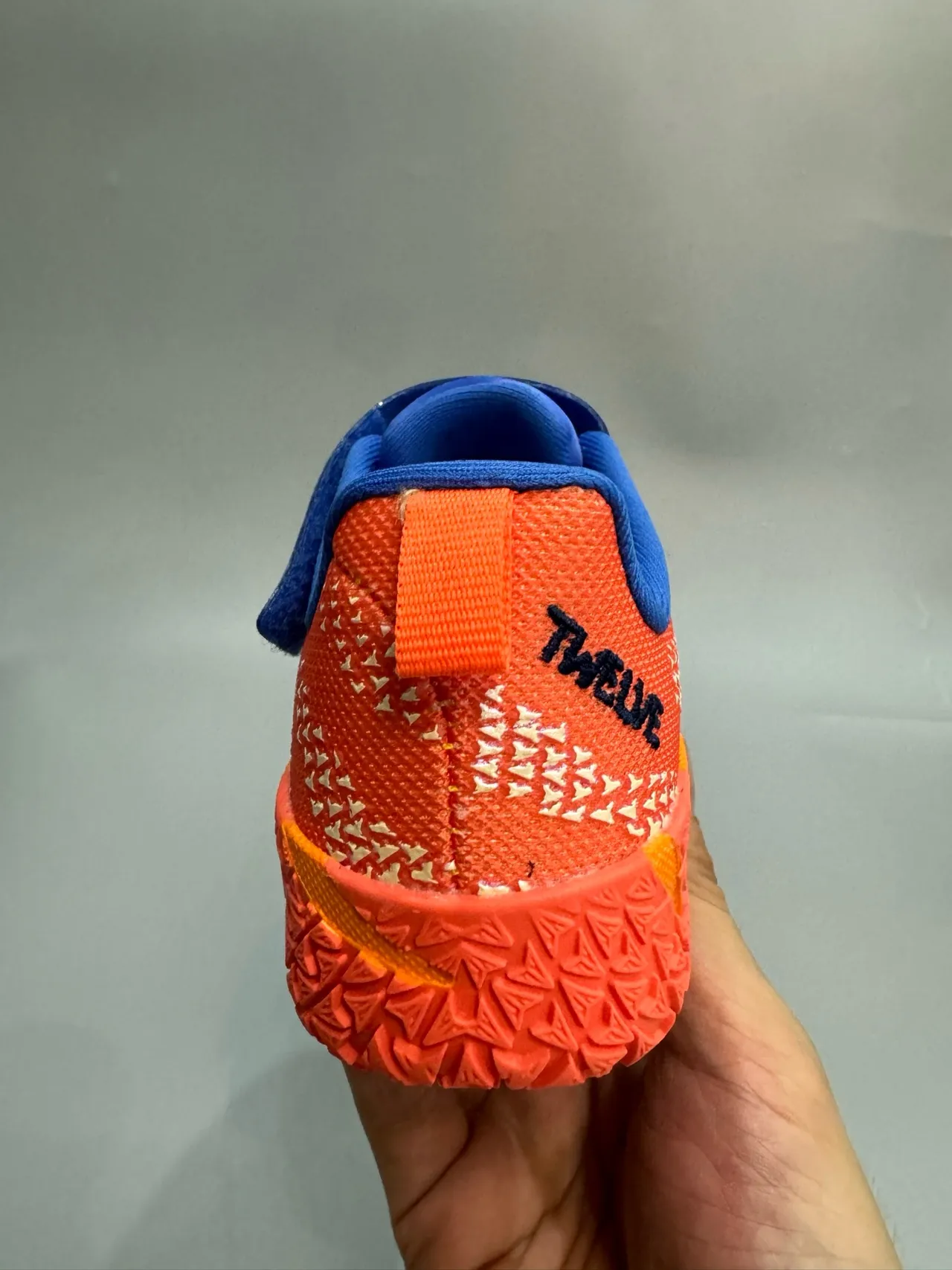 Nike Orange Blue Low-Top Knit Upper Basketball Shoes 6