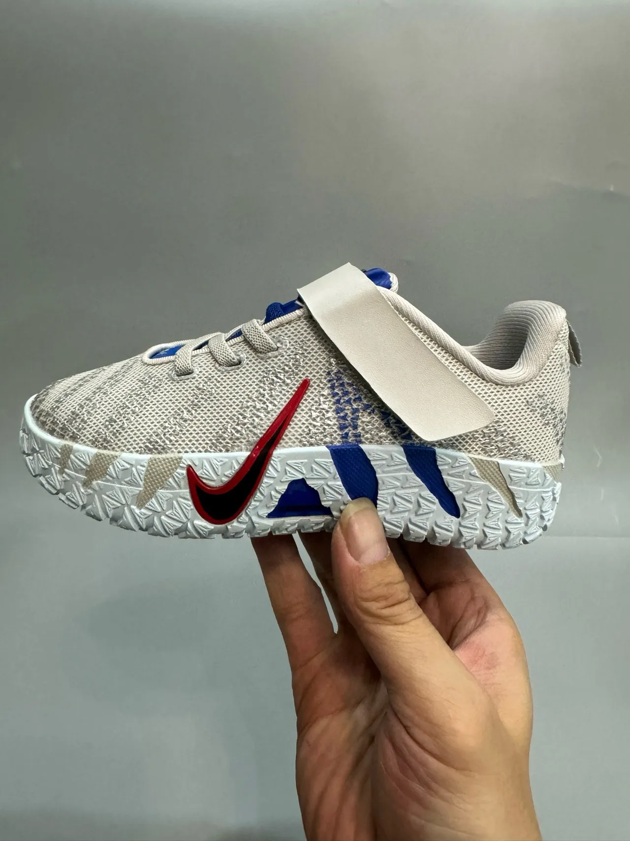 Nike Orange Blue Low-Top Knit Upper Basketball Shoes 23