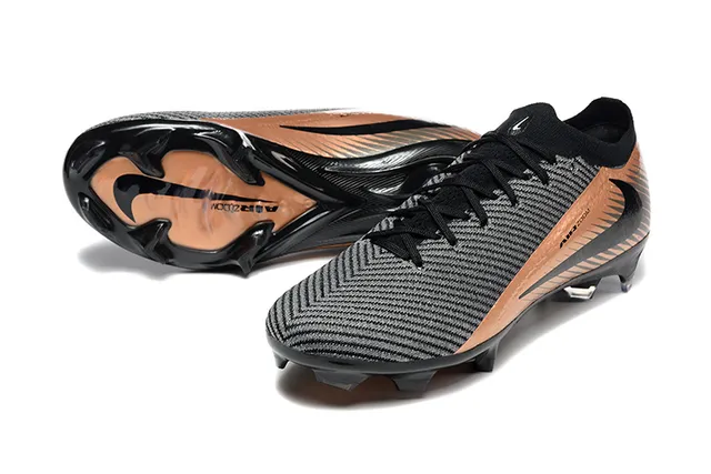 Nike Phantom GT 黑色棕色针织鞋面 金属铜色点缀 钉地足球鞋 6