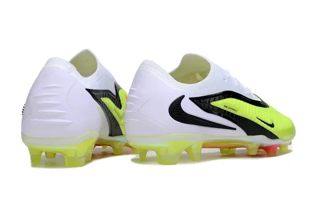 Nike Phantom GT Sapatos de futebol com upper de knit branco e amarelo, overlay assimétrico preto para terreno firme 5
