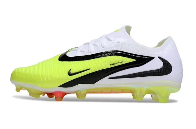 Nike Phantom GT Sapatos de futebol com upper de knit branco e amarelo, overlay assimétrico preto para terreno firme 7