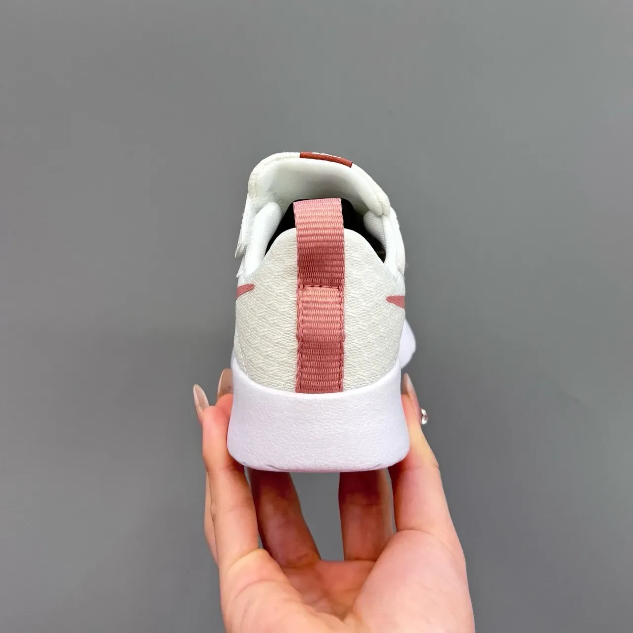 Nike Revolution White Pink Mesh Upper Hook-and-Loop Strap Lifestyle Sneakers 17