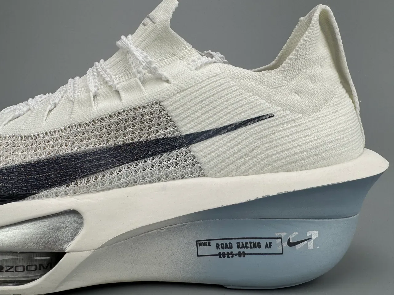 Nike Road Racing AF 白黑灰跑鞋 3