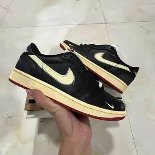 耐克 SB Dunk Low 黑色 奶油 红色 生活方式运动鞋
