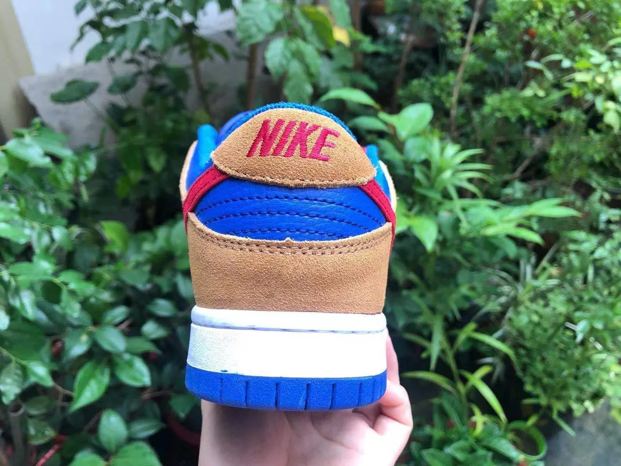 Nike SB Dunk Low Bleu Marron Rouge Chaussures de Skateboard 2