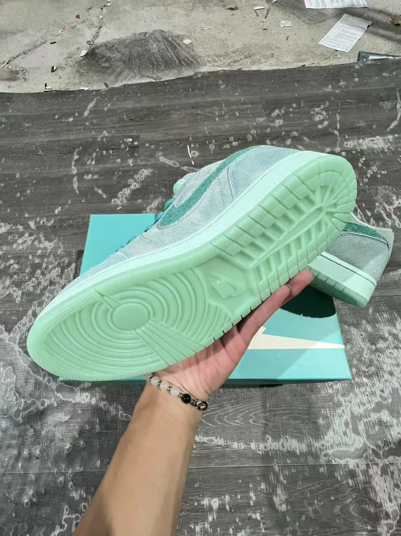 Nike SB Dunk Low Mint Teal Suede Skateboard Shoes 10