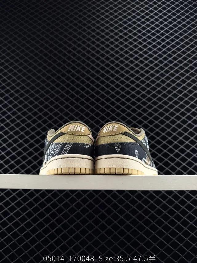 Nike SB Dunk Low 海军米色班达纳格子滑板鞋 3