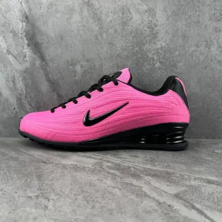 Nike Shox Chaussures Lifestyle Rose Noir Tissu Tricoté Haut Swoosh Brillant