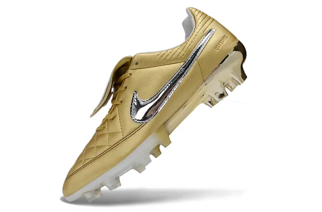 Nike Tiempo Legend Dourado Metálico Solo Firme Sapatos de futebol 3