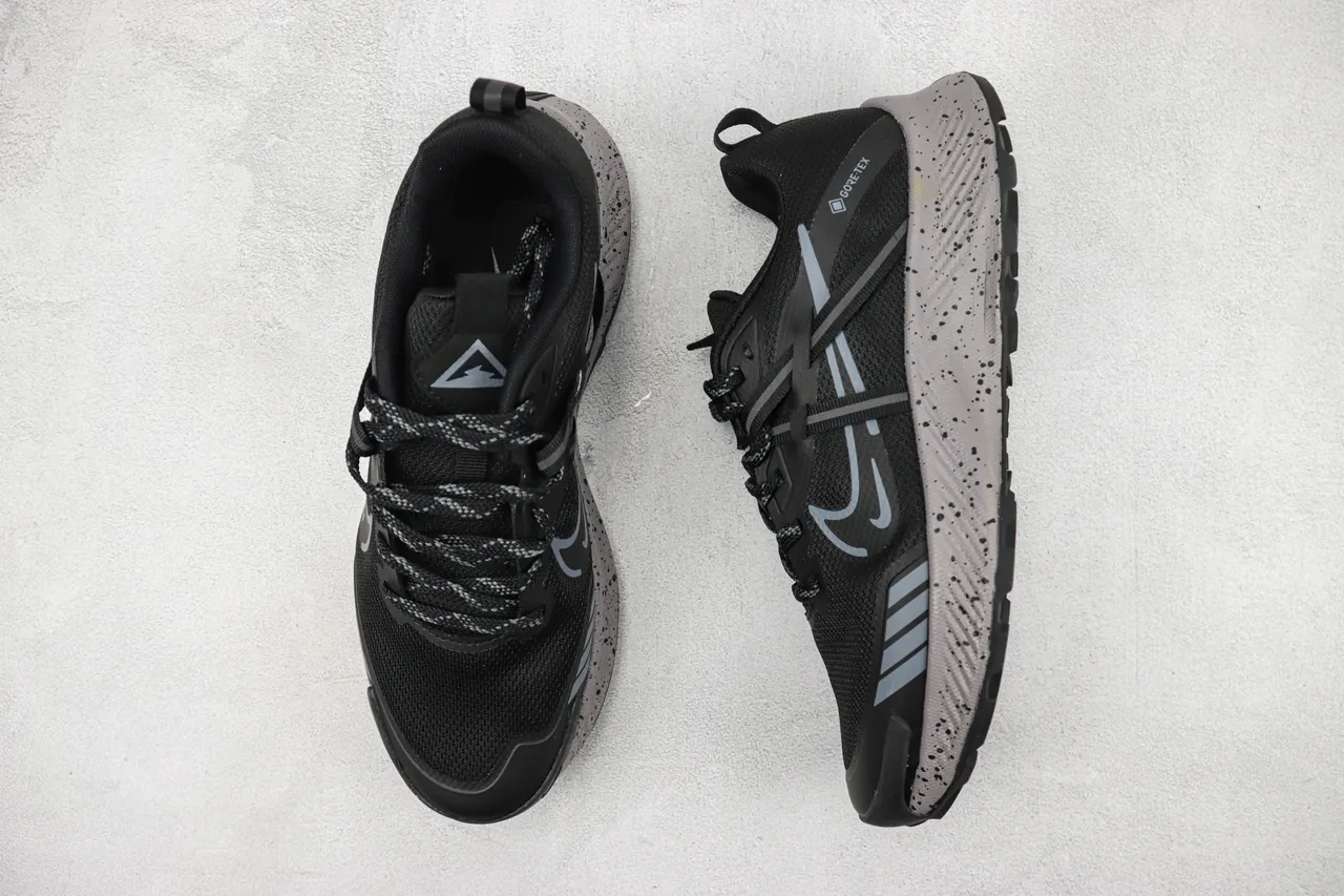 नाइक ट्रेल रनिंग जूते काला भूरा GORE-TEX रनिंग जूते 3