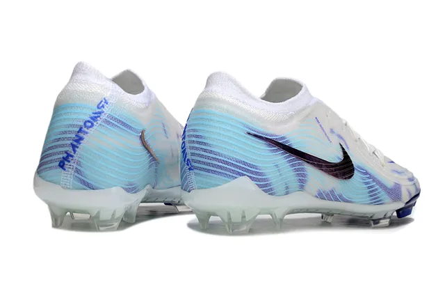 Nike Sapatos de Futebol Branco e Azul Baixo Corte Upper de Malha Iridescente Swoosh Solo Firme 5