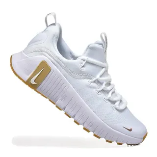 Nike أبيض ذهبي مموج مجسم ميدسول نيت ميش أبير لايف ستايل سنيكرز