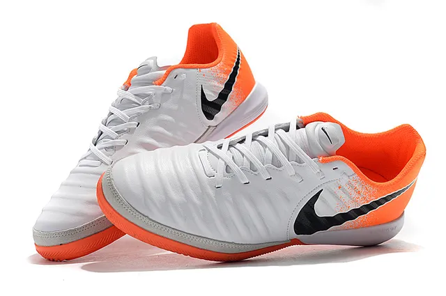Nike Sapato Branco Laranja Low-Top Couro Sintético Superior Futebol Indoor 12