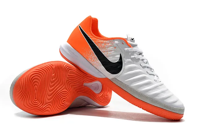 Nike Sapato Branco Laranja Low-Top Couro Sintético Superior Futebol Indoor 15