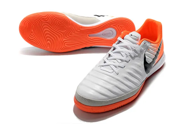 Nike Sapato Branco Laranja Low-Top Couro Sintético Superior Futebol Indoor 16