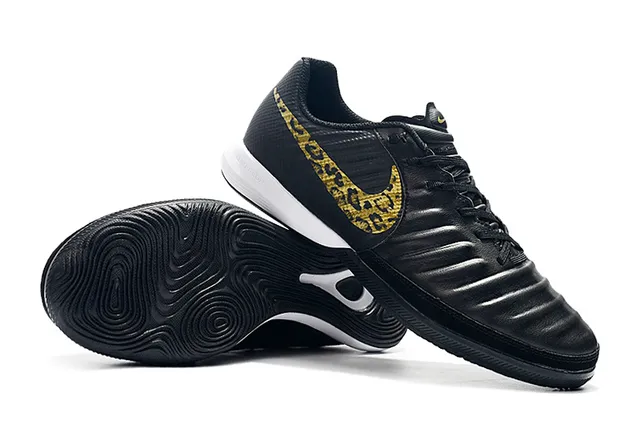 Nike Sapato Branco Laranja Low-Top Couro Sintético Superior Futebol Indoor 24