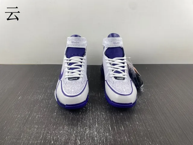 Nike White Purple High-Top Patterned Upper Basketball Shoes 3