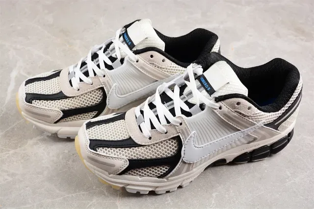 Nike Zoom 2K Off-White and Black Lifestyle Sneakers 9