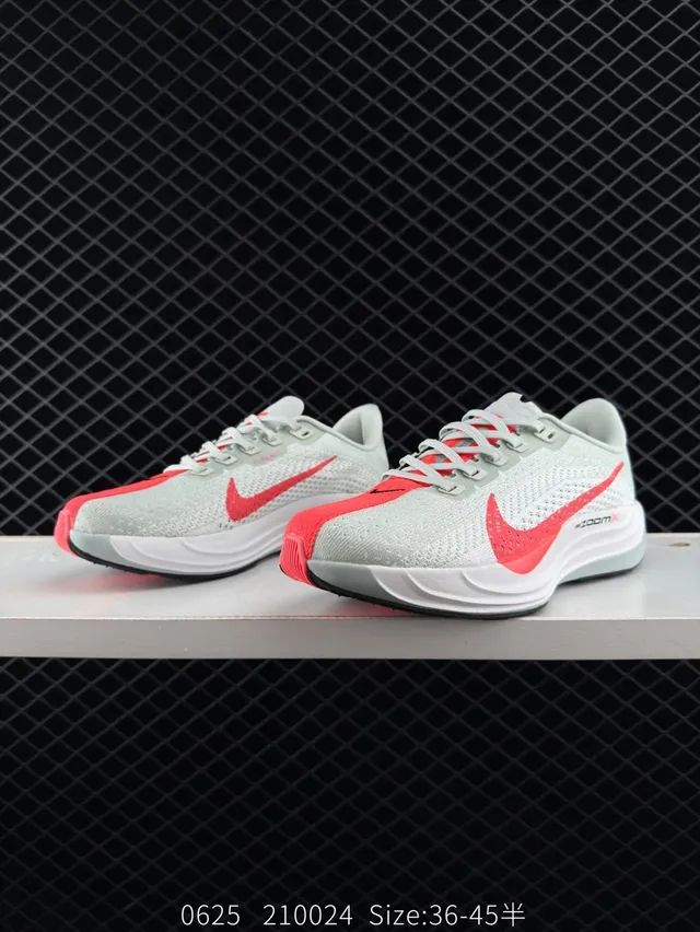 Nike ZoomX Gray Red Knit Upper Running Shoes 2