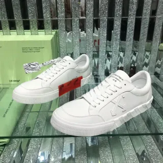 Off-White Arrow Low Top White Red Industrial Lifestyle Sneakers