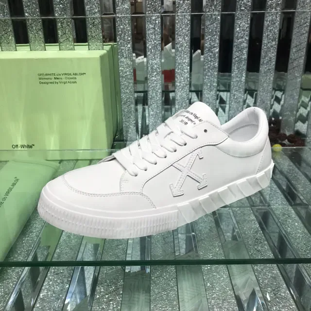 Off-White Arrow Low Top أبيض أحمر نمط حياة صناعي أحذية رياضية 5