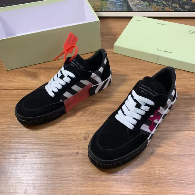 Off-White Arrow Stripe काला सफेद लाल Lifestyle Sneakers 8