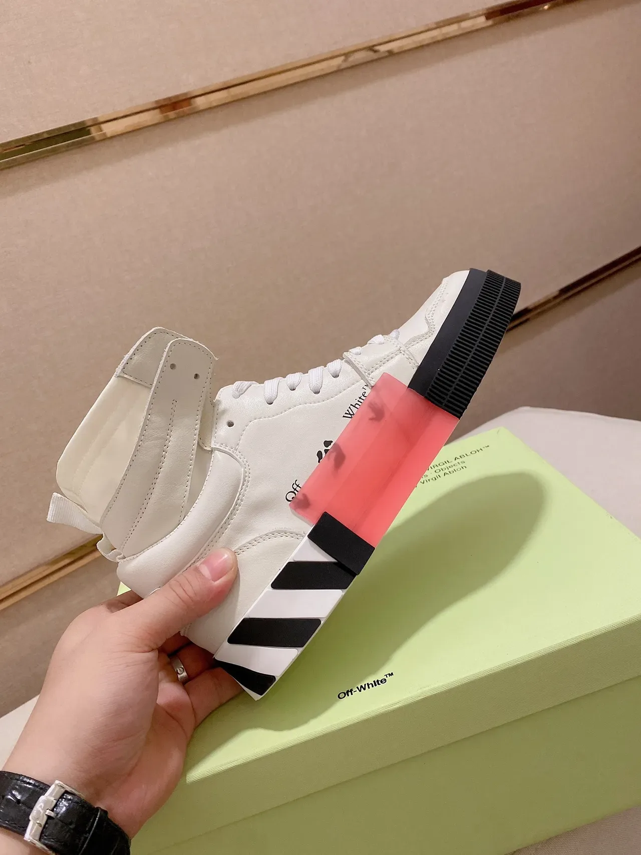 Off-White Industrial হাই টপ স্নিকার সাদা কালো লাইফস্টাইল স্নিকার 3