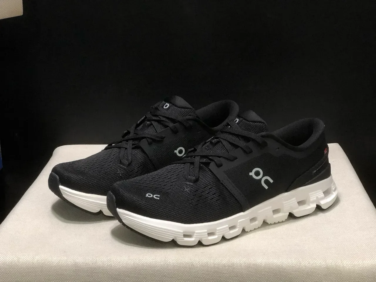 On Cloud Chaussures Lifestyle en Tricot Rose 9