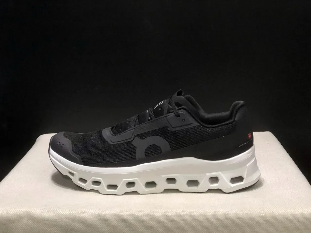 On Branco Cinza Malha Engenhada Hexagonal Nuvem Pod Meia Sola Lifestyle Sneakers 6