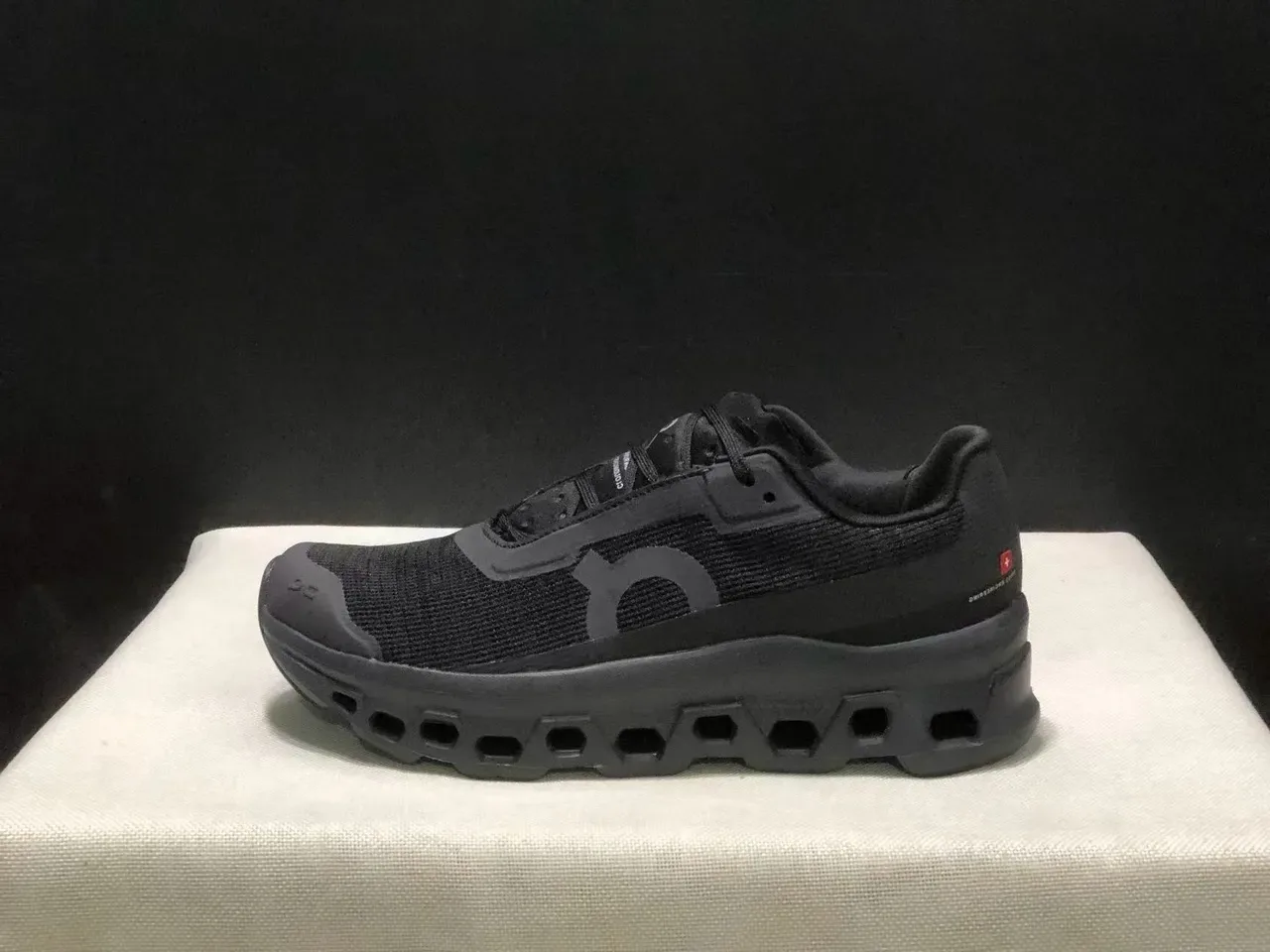 On Branco Cinza Malha Engenhada Hexagonal Nuvem Pod Meia Sola Lifestyle Sneakers 7
