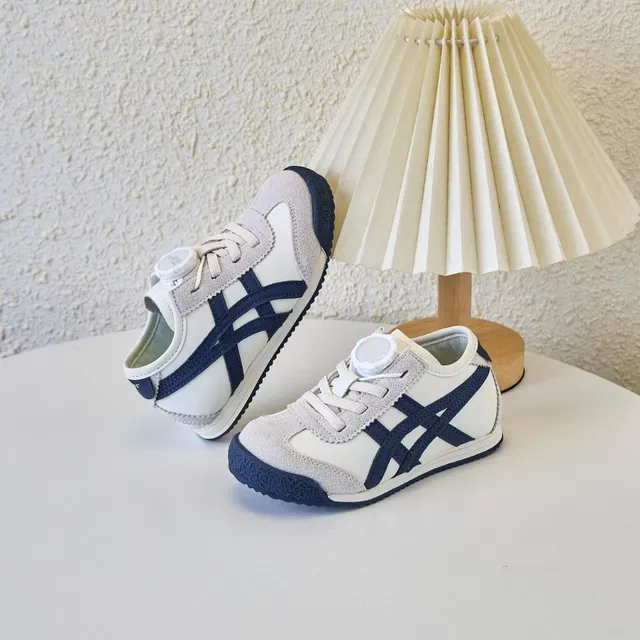 Onitsuka Tiger Chaussures lifestyle blanches et navy low-top runner en daim et maille 21