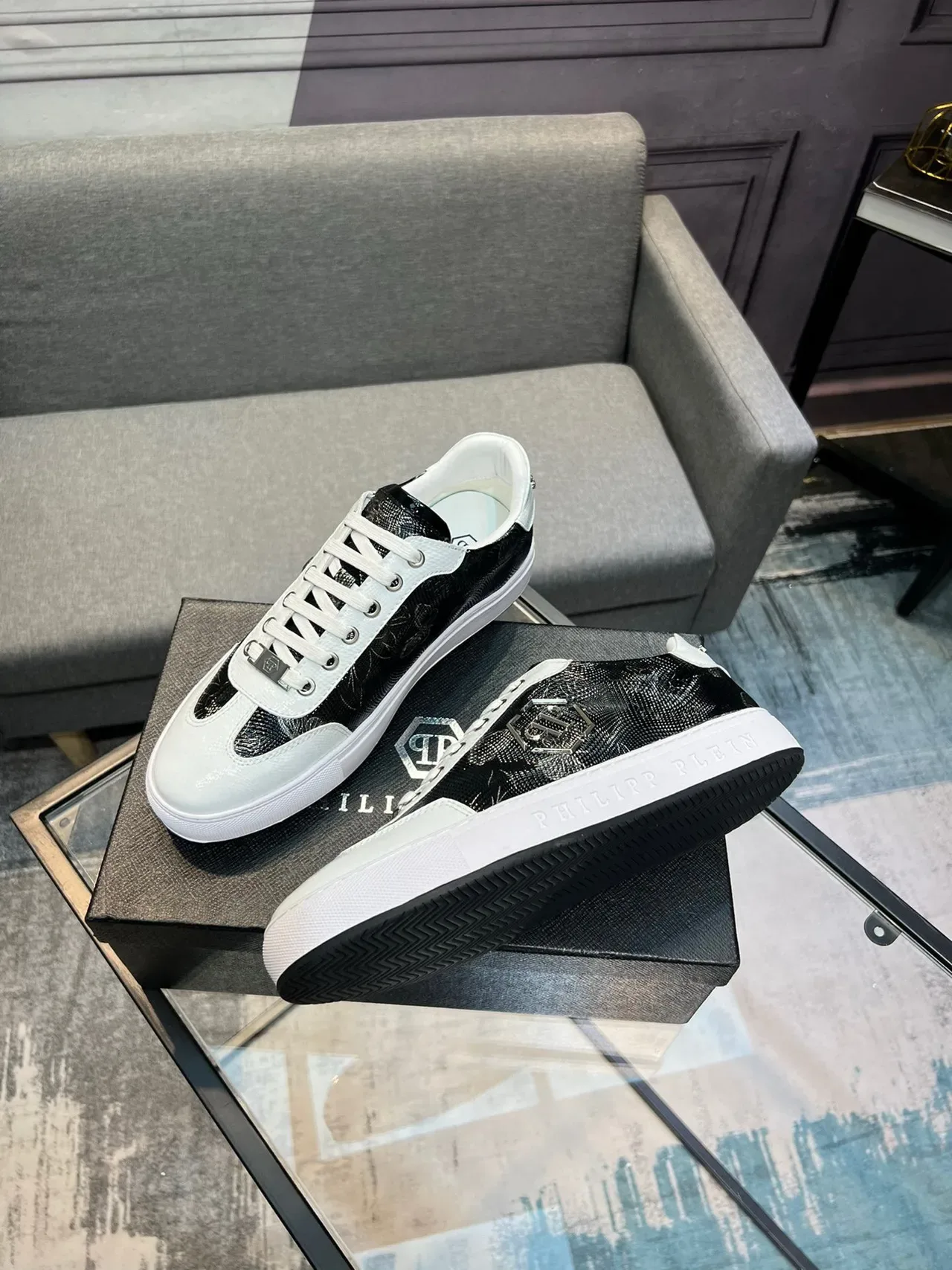 Philipp Plein 黑白花卉蛇皮低帮生活方式运动鞋 4
