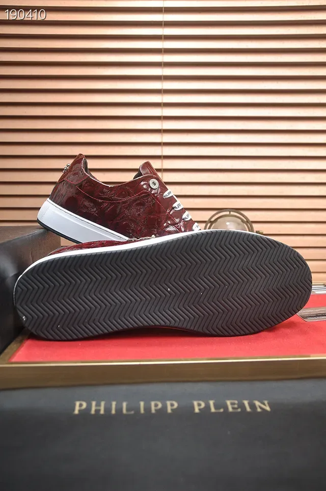 Philipp Plein Red White Crocodile-Embossed Leather Hexagonal Logo Plaque Lifestyle Sneakers 2